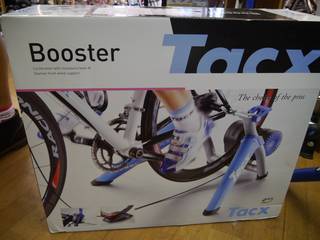 TACX BOOSTER 固定ローラー 入荷しました - PUNTO ROSSO TOKYO wilier