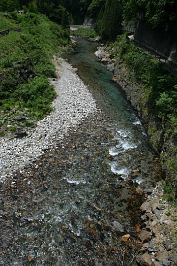 武儀川上流の神崎川