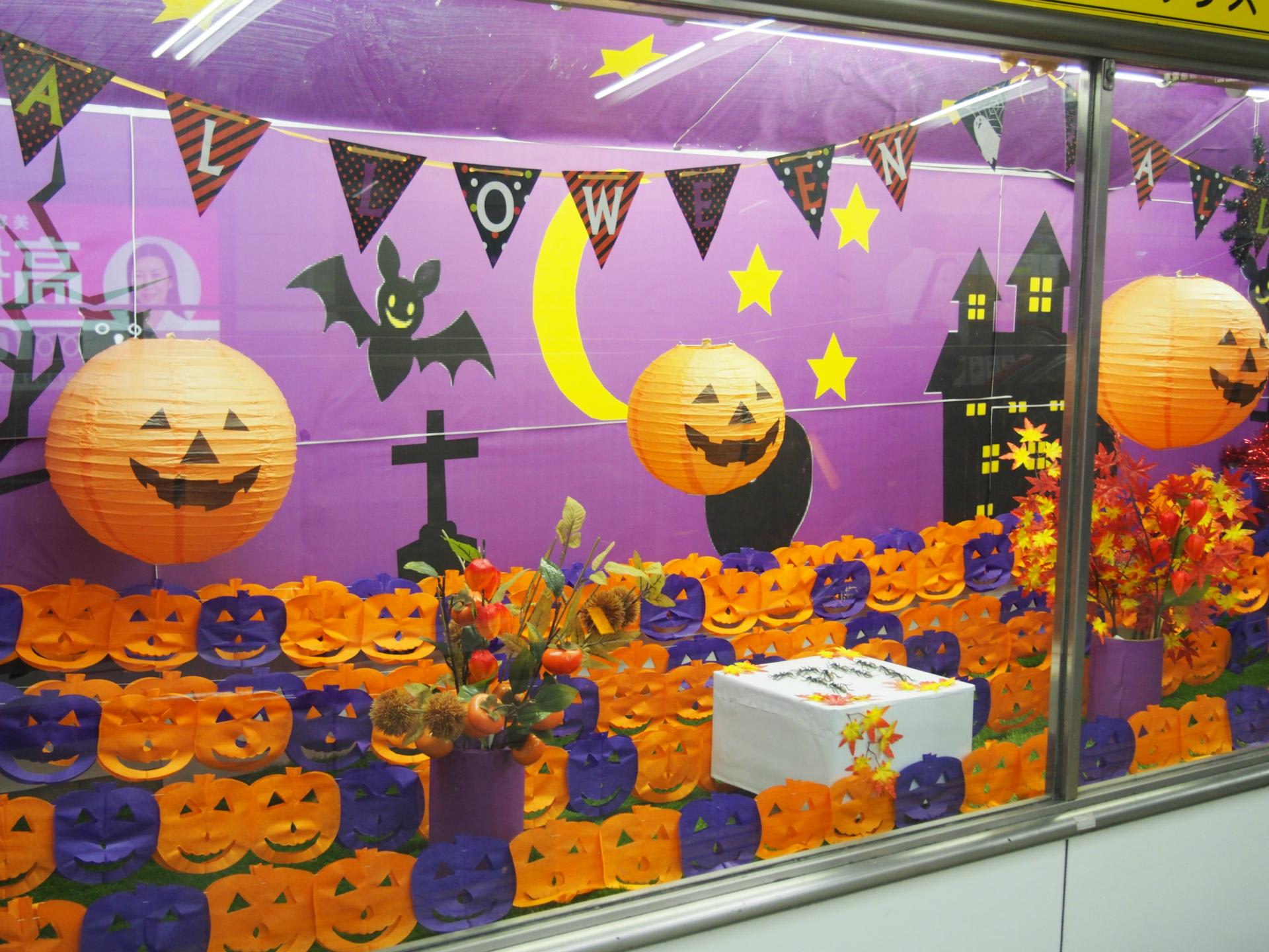 地下鉄のハロウィン 大阪市 梅田駅 ぶらっとjapan