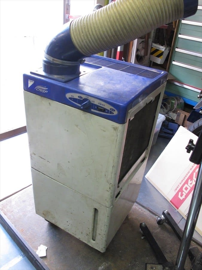 スポットクーラー（スポットエアコン）の熱い排気には排熱ダクトが必需品 ２ - オクテック ガレージ ブログ OKU-TEC garage