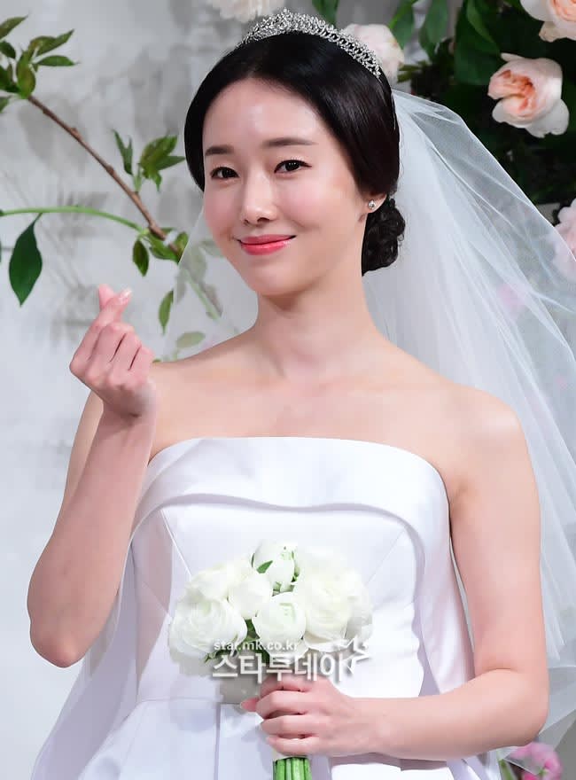 クォン サンウ 二度しましょうか で共演のイ ジョンヒョンさん 今日結婚 3才年下夫 子供は三人産みたくて Dream Of Sangwoo