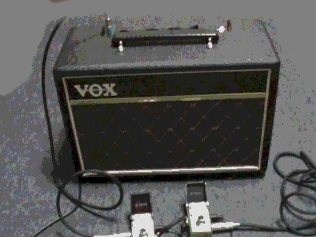 VOXのアンプって独特の弾き心地と音が魅力なんだよね - テレキャス＆ストラトの部屋