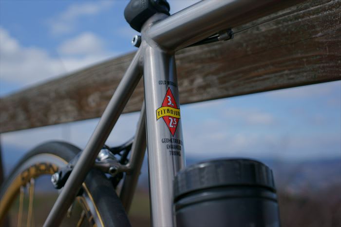 Titanium Bicycle 完成 ひなたぼっこ