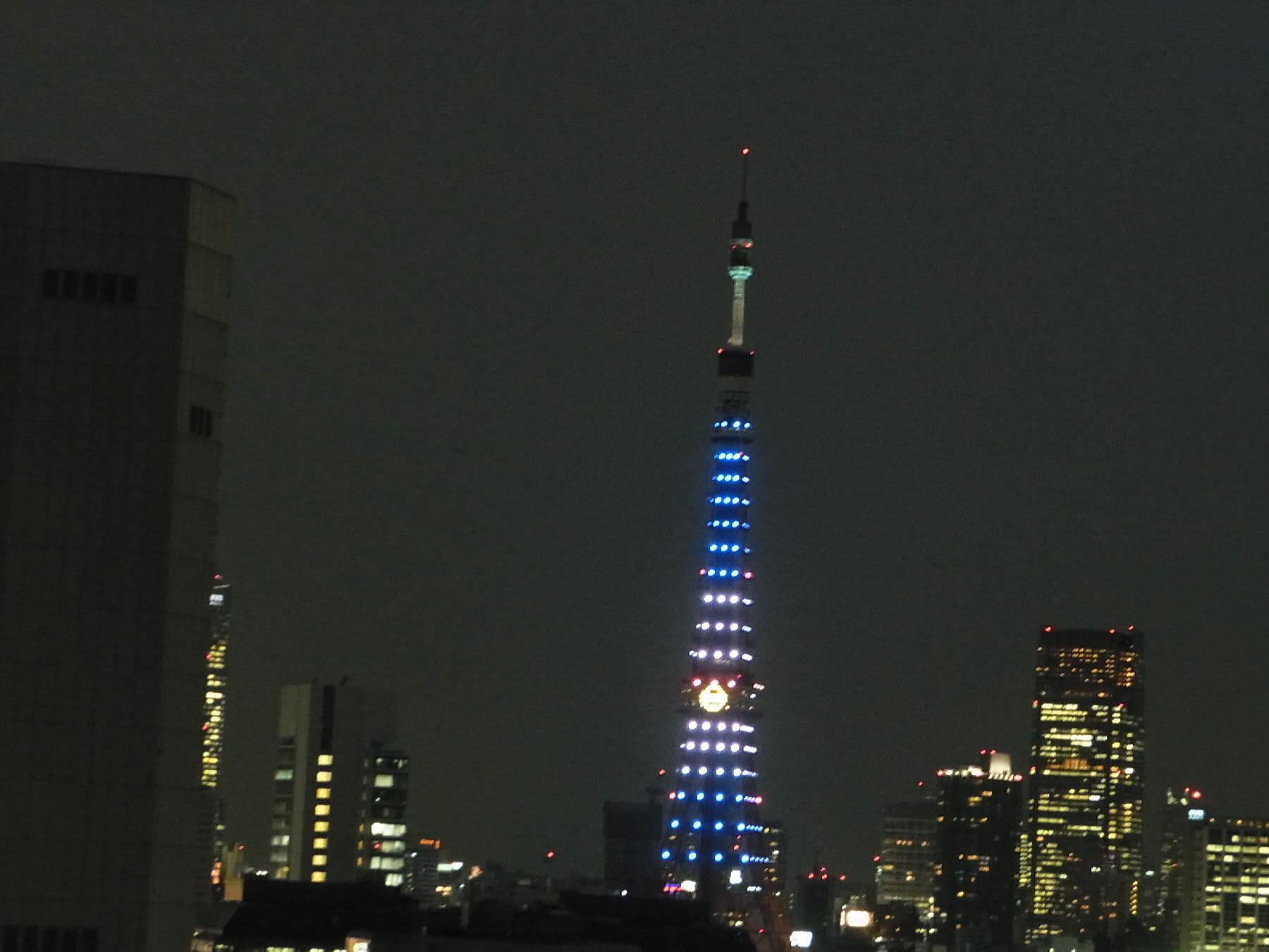 ドラえもん誕生日東京タワー特別ライトアップ オヨヨのマイペースブログ