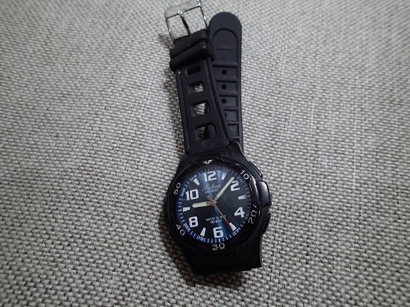 ガンバレ 町の時計屋さん 19 12 17 田舎生活実践屋 ガンバレ 町の時計屋さん 19 12 17 田舎生活実践屋