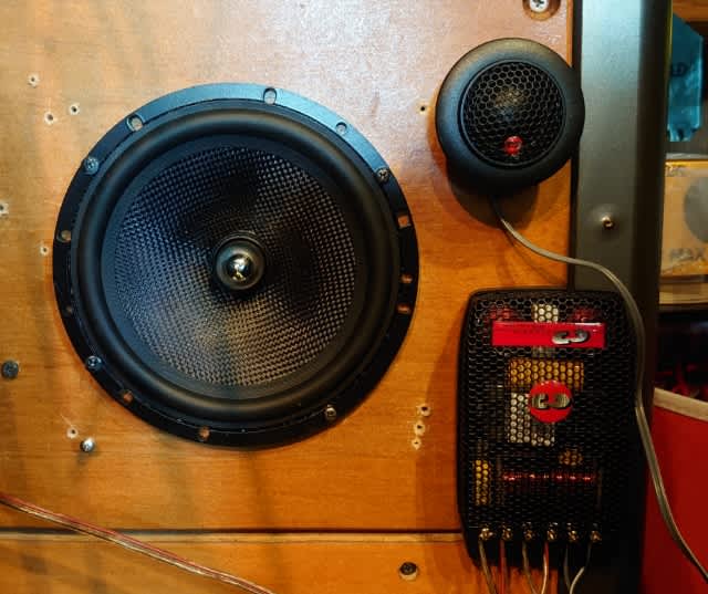 新しい試聴機の紹介 Car Audio Shop Flash Point