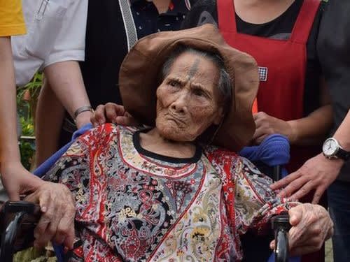 顔に伝統的な入れ墨 紋面 を施した先住民女性が死去 存命2人に 台湾 先住民族関連ニュース