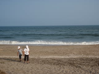九十九里浜でイシモチ狙い W じゅんぞうは海が好き