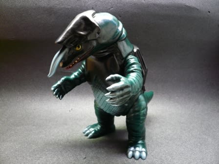ザラガス - 怪しい隣人 ~ウルトラ怪獣ソフビ~ ザラガス - 怪しい隣人 ~ウルトラ怪獣ソフビ~