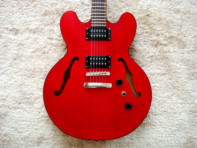 EPIPHONE Ltd. Ed. Dot Studio in Cherry - Guitars On Broadway EPIPHONE Ltd. Ed. Dot Studio in Cherry - Guitars On Broadway
