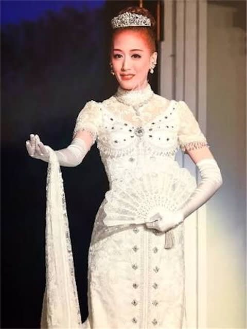 初心者の為の宝塚講座22 トップ娘役編1 ふぶきの部屋 初心者の為の宝塚講座22 トップ娘役編1 ふぶきの部屋