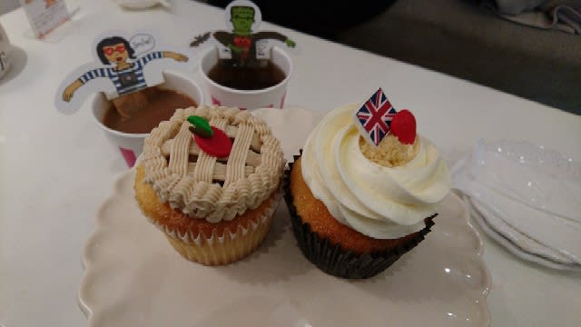 スミカグラス ロンドンカップケーキ おいしい金沢たべあるき スミカグラス ロンドンカップケーキ おいしい金沢たべあるき