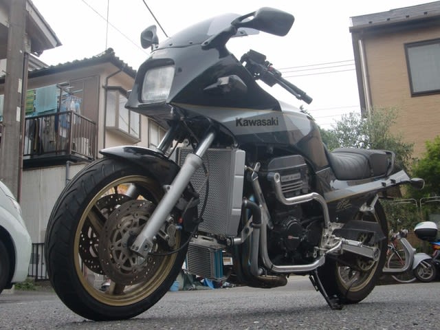 GPZ900R 社外ラジエター