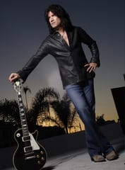 米国のロックギタリスト トミー セイヤー は今日で４９歳になります きになるｒｉｎｇｏ