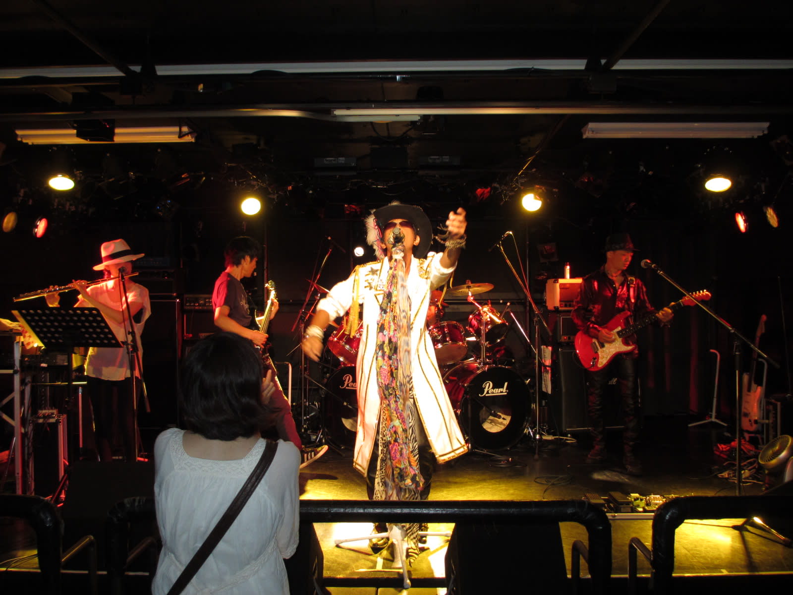 Machine Gun Driveのライブ模様 熟年ｱｲﾄﾞﾙ Rock N Roll Band Ripers ﾗｲﾊﾟｰｽﾞ