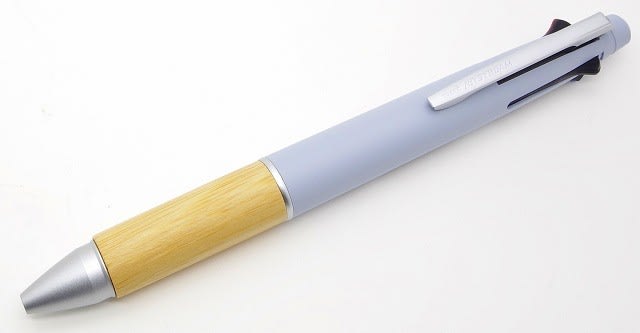 三菱鉛筆 多機能ペン「ジェットストリーム41 BANBOO」 - 秋田萬年筆倶楽部&とみや文具店