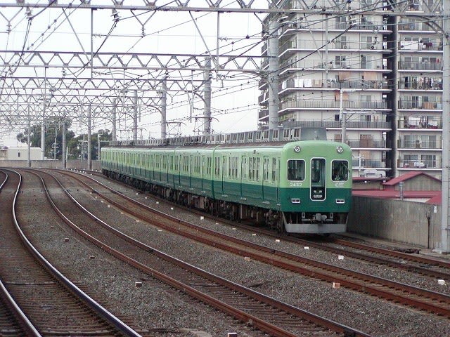 鉄パパの鉄道写真 京阪2400系 ２０１９ ２ １０ 日 鉄パパの鉄道写真ページ 令和２年７月から不定期でアップします