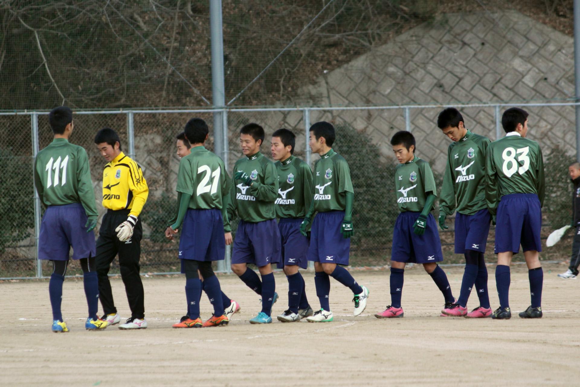 14 01 05 ニューイヤーサッカー大会 海田総合g 広島観音高校サッカー部の写真