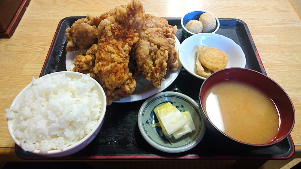 ごくろう山 長野市真島 ビックリ 超大盛りのから揚げ 週末は イングリッシュガーデン で ブログ版