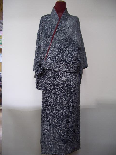 正絹の着物から二部式リメイク - ☆福井工芸・洋服お直し隊・着物、帯 