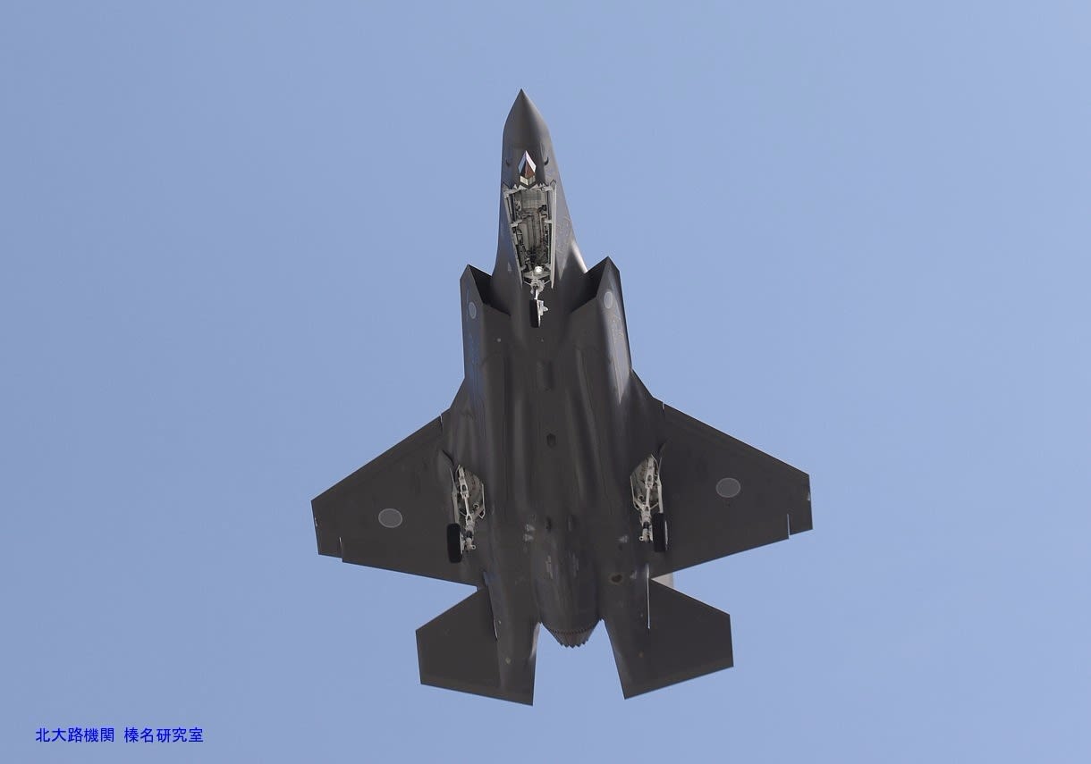 F-35/AX-6初飛行!,三菱FACO最終組立二号機進空と年度末三沢臨時F F-35/AX-6初飛行!,三菱FACO最終組立二号機進空と年度末三沢臨時F