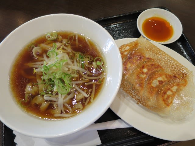 刀削麺餃子セット