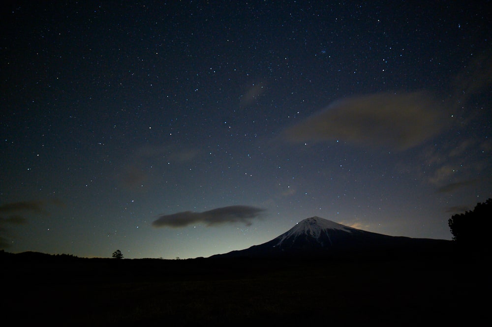 富士の夜の画像