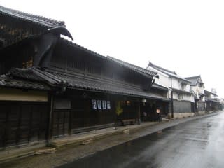 名古屋市緑区有松は 古い日本的な建物が並ぶ素敵な風景です 絞で有名なことを知りました しなしなの記録