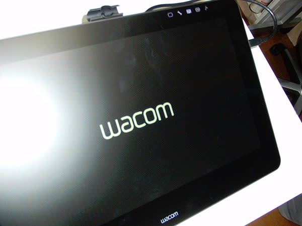 wacom Cintiq Pro 16 液晶ペンタブレットDTH-1620/K0レビュー［３