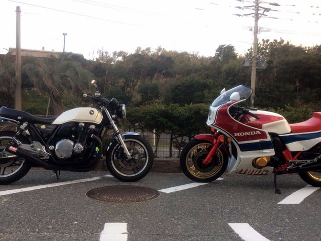 Cb1100 オイル交換 Mikanの戯言