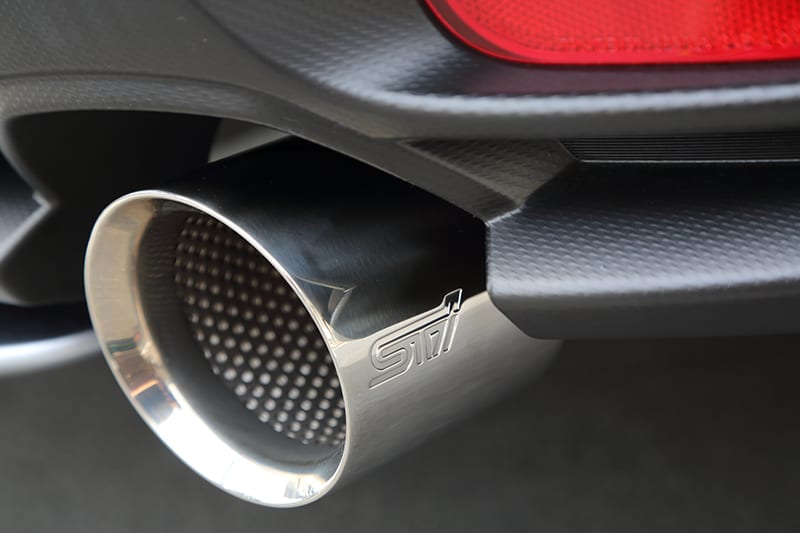 SUBARU STI】パフォーマンスマフラーエキゾーストキット つるん SUBARU STI】パフォーマンスマフラーエキゾーストキット つるん