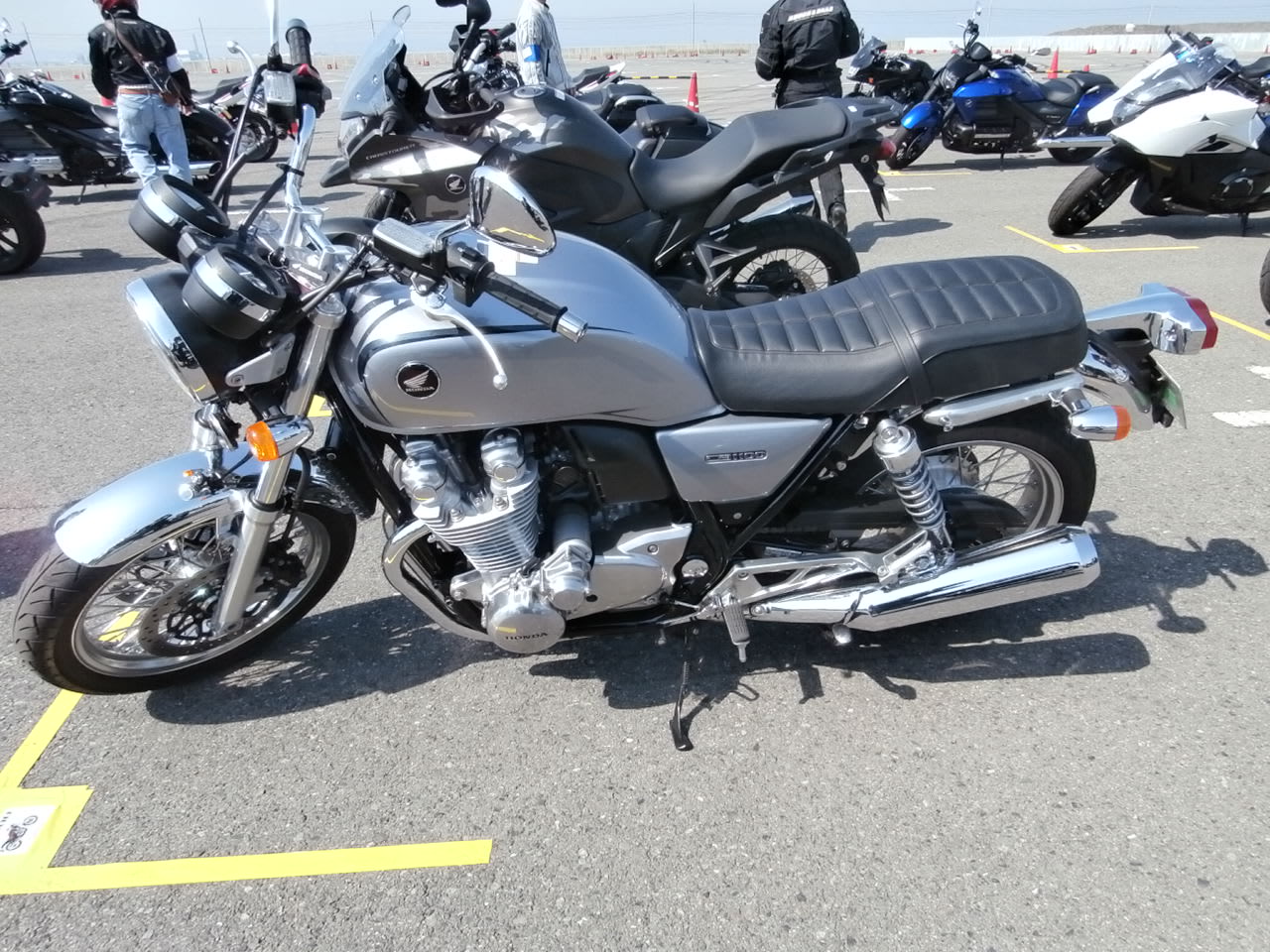 CB1100EX