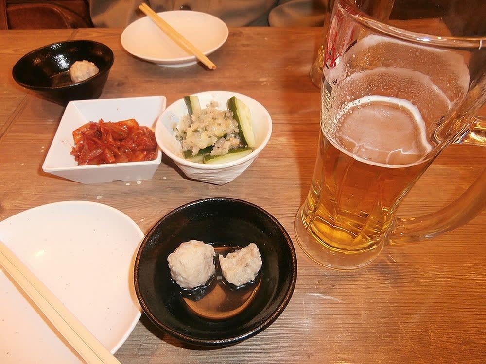 Tk君と飲み会、梅田「乾杯屋」生ビールとお通しの肉団子
