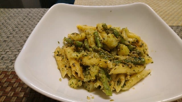 60 バジルソースのパスタ 幻の香菜はどこにある 60 バジルソースのパスタ 幻の香菜はどこにある