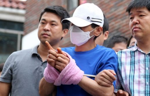 アルコール・カフェイン業界と芸能人の広告戦略とアルコール・カフェイン中毒について