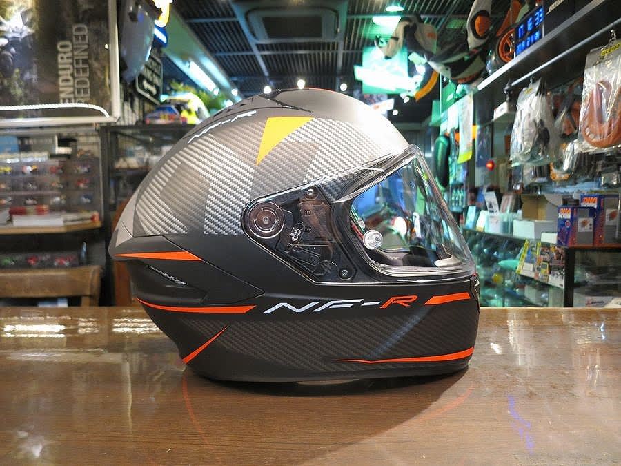 KYT 軽量 SG規格 ヘルメット NF-R のご紹介です！ - Rider's Land YOYO ショップ通信