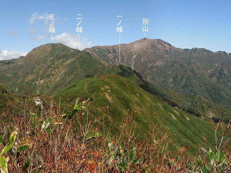寺田小屋山と銚子ヶ峰の画像