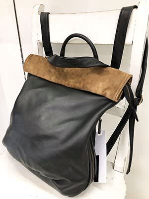 コレクションプリヴェ　カバン鞄　Collection Privee?