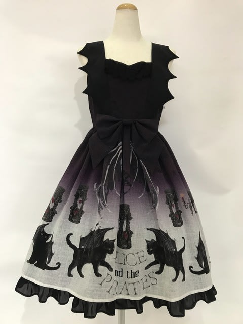 悪魔猫と終末の砂時計柄ジャンパースカート(黒)PIRATES