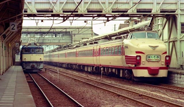 客車運用表　東北・高崎・上越・信越・川越線　昭和29年10月１日改正 客車運用表 東北・高崎・上越・信越・川越線 昭和29年10月1日