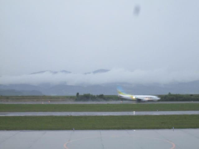 ママが東京から旭川空港へ到着でした しいたけの伊豆高原情報と放浪旅