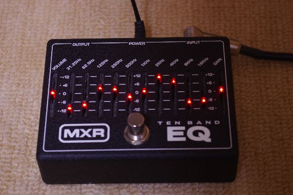 エフェクターその１４ MXR 10-band EQ M108 - Rock＆Guiter