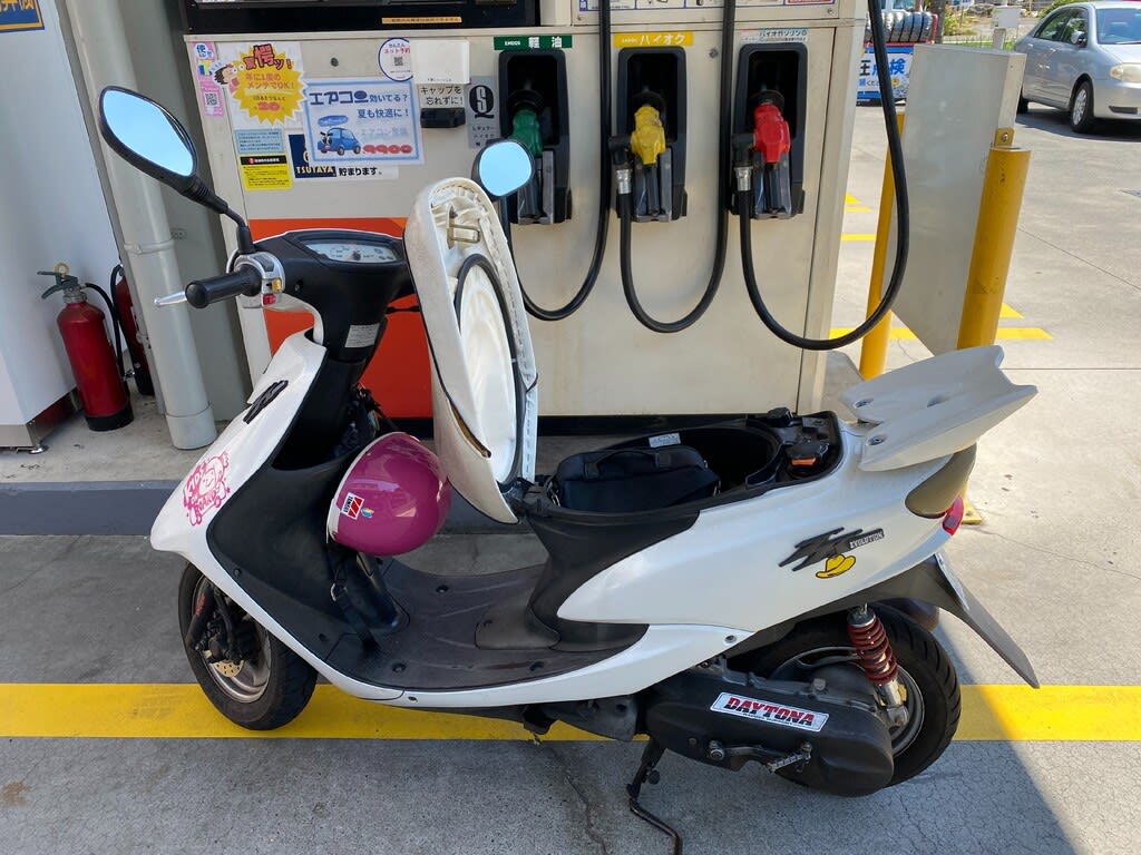 バイク ガソリン給油と燃費