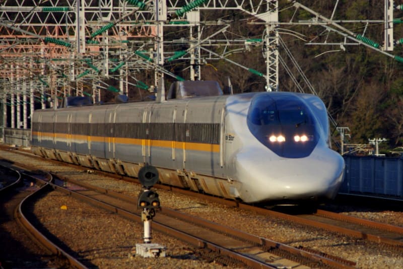 新幹線700系7000番台「ひかりRailStar(レールスター)