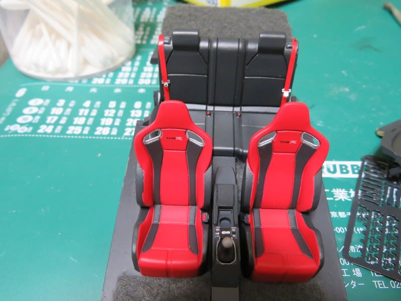 モデラーズ Fk8 シビックタイプr その6 まぁ 何とかなるっしょ モデラーズ Fk8 シビックタイプr その6 まぁ 何とかなるっしょ