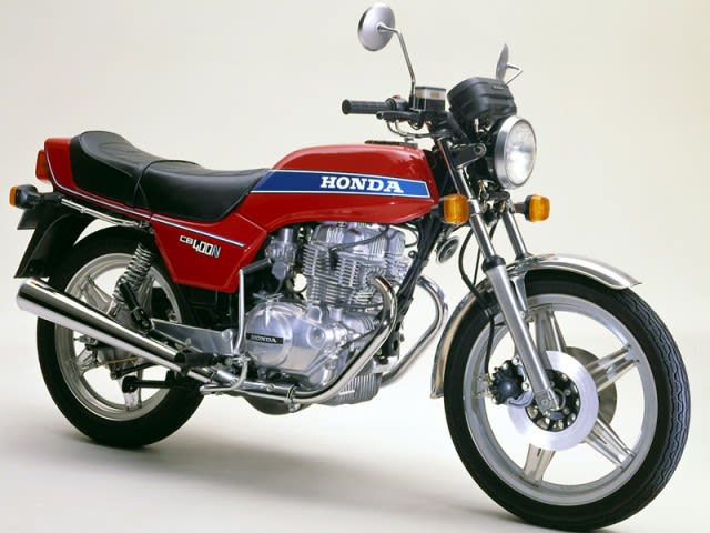 歴史は繰り返すのか Cb400 我 再び駆ける