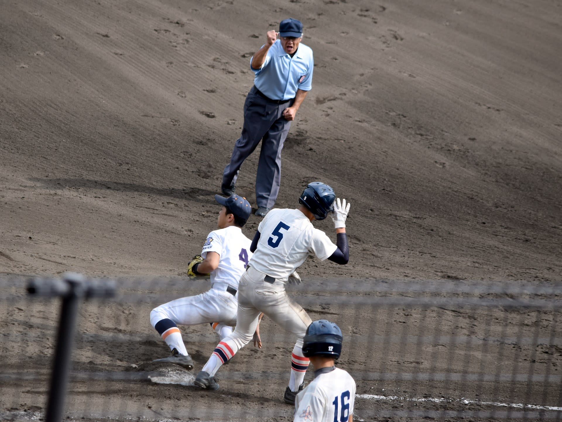 ２０１７ 秋季高校野球 兵庫県大会３回戦 神港学園ｖｓ東洋大姫路 ８強を懸けて延長１３回の熱き戦い 甲子園きっぷ Yama S Stadium 彡