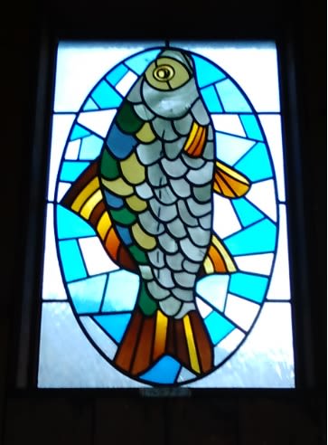 相模湖 ステンドグラス 風がヴギウギ