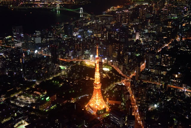 夜の大都会 東京空撮ツアー 週末は イングリッシュガーデン で ブログ版