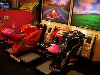 真夜中のゲーセン ちゃらぼうの